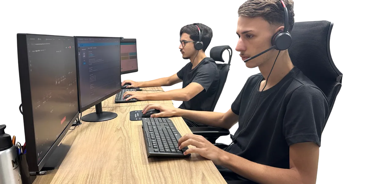 Equipe de Suporte Técnico Atende 360